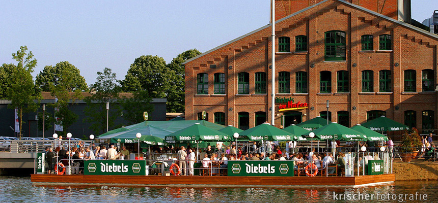 Diebels im Hafen