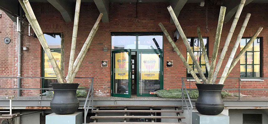 Joe Champs Eröffnung