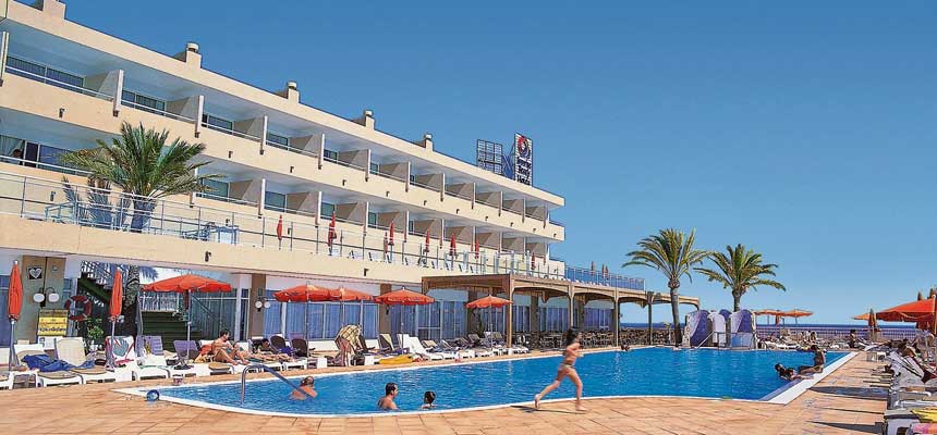 Kinder reisen zum Nulltarif mit: alltours Osterspecial für Familien im Jandia Resort auf Fuerteventura (Fotos: alltours).