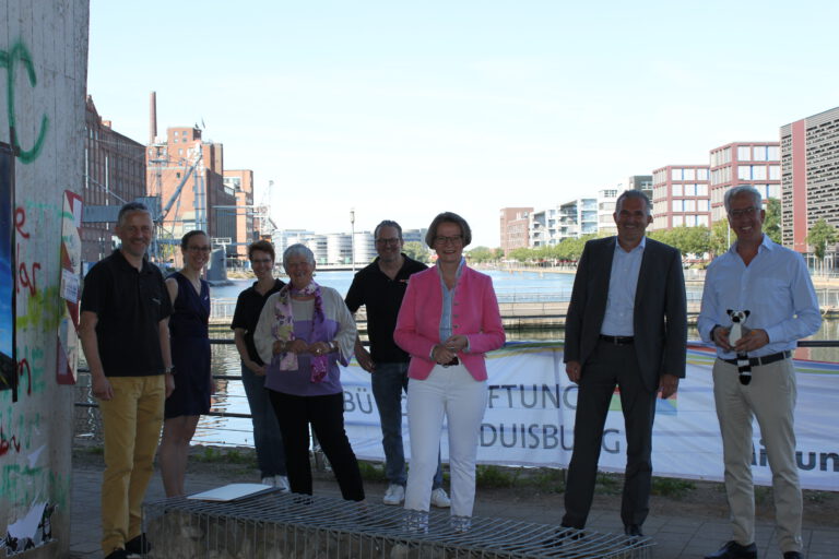 Bürgerstiftung will Brückenpfeiler verschönern