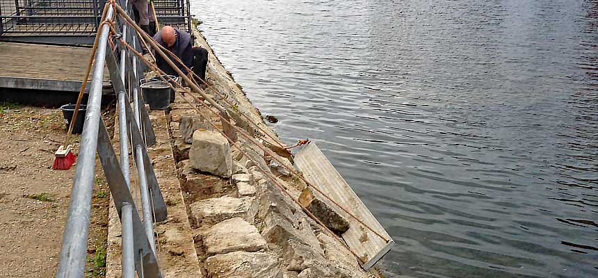 Ufer Sanierung am Hafenbecken